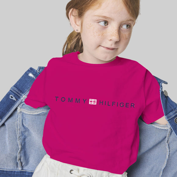 Blusa de niña, marca Tommy Hilfiger, con diseño. - El Pueblito