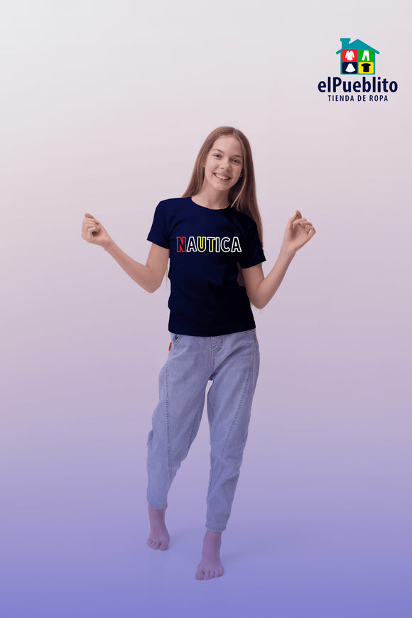 Blusa de niña, marca Nautica, con diseño. - El Pueblito