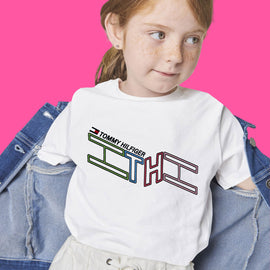 Blusa de niña, marca Tommy Hilfiger, con diseño. - El Pueblito