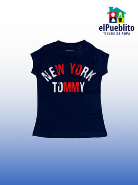 Blusa de niña, marca Tommy Hilfiger, con diseño. - El Pueblito