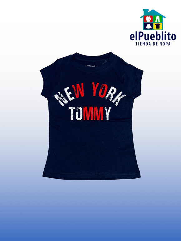 Blusa de niña, marca Tommy Hilfiger, con diseño. - El Pueblito