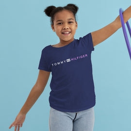 Blusa de niña, marca Tommy Hilfiger, con diseño. - El Pueblito