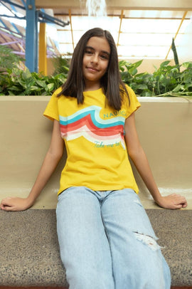 Blusa de niña, marca Nautica, con diseño. - El Pueblito
