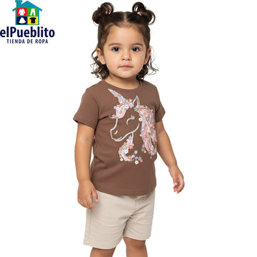 Blusa de niña marca Garanimals, con diseño.
