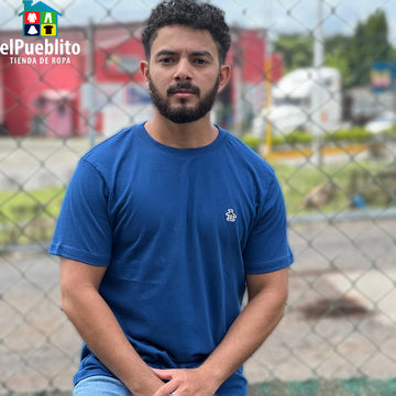 Playera "Penguin" de hombre con el logo bordado.