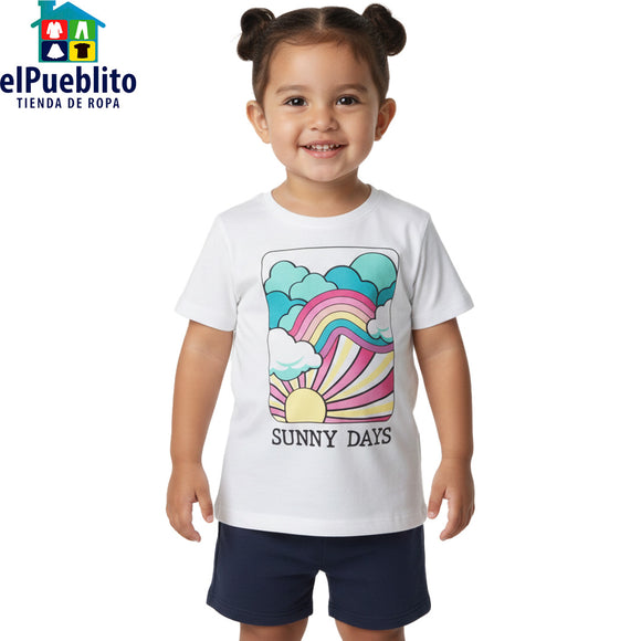 Blusa de niña marca Garanimals, con diseño.
