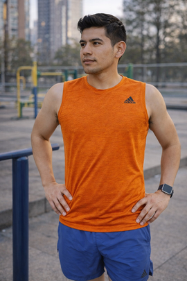 Camiseta Adidas deportiva de Hombre.