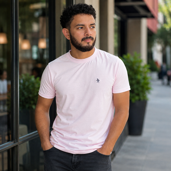 Playera "Penguin" de hombre con el logo bordado.