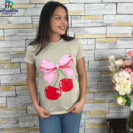 Blusa de Mujer con diseño y cuello circular.