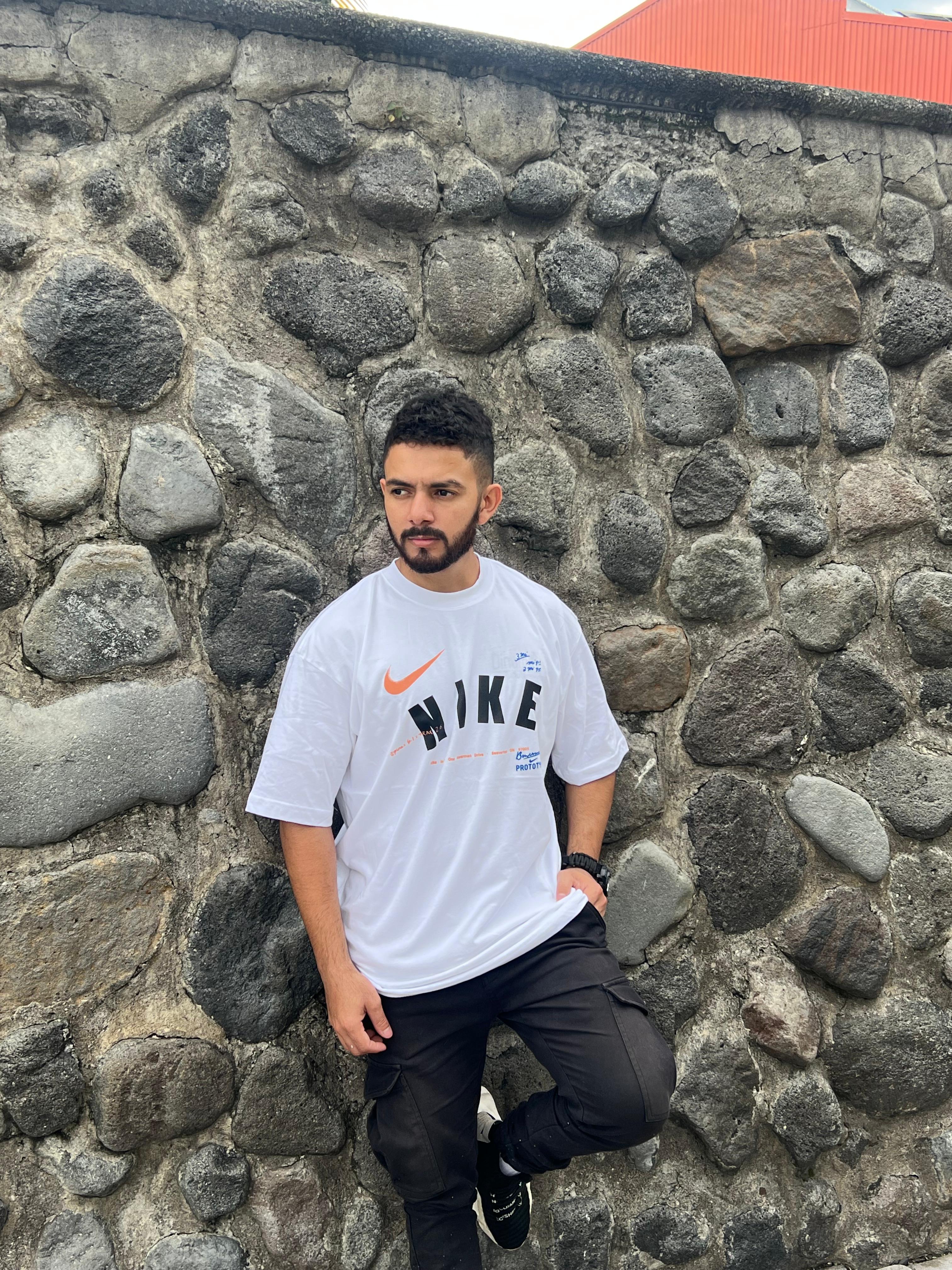 Playera Oversized de Hombre. - 0