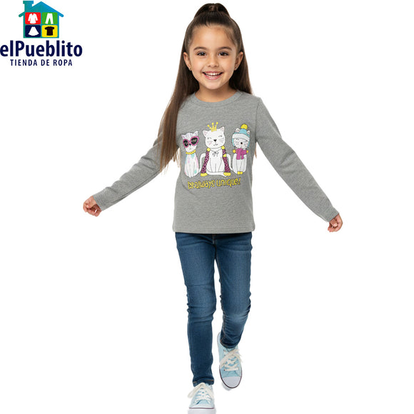 Blusa de niña, marca Carter´s, con diseño.